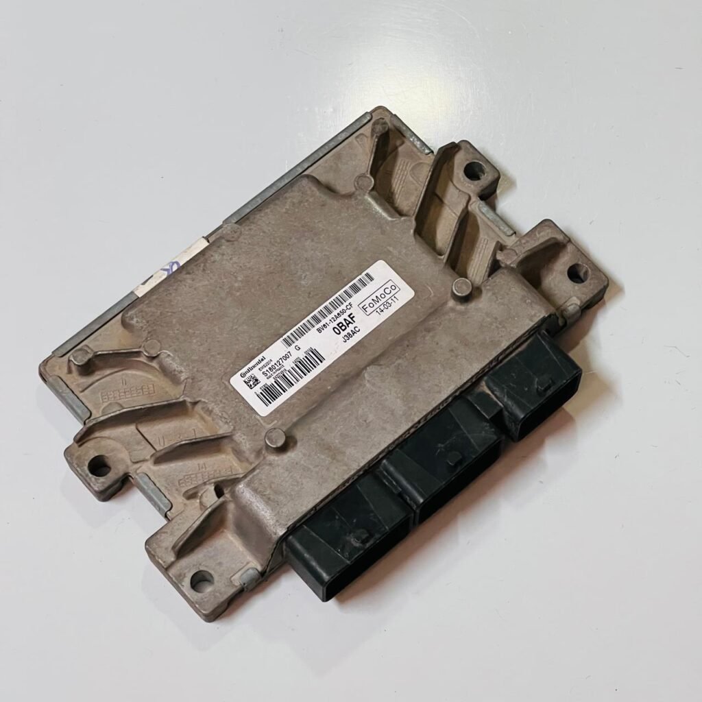 BV6112A650CF ECU ENGINE CONTROL / S180127007G / 2555010 FOR FORD FOCUS LIM. CB8 - OEM Ford Engine Control Unit