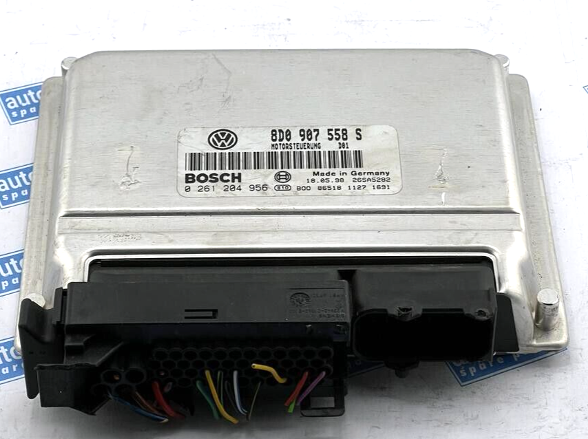 Centralita del motor VW Passat 0261204956 8D0907558S - OEM Volkswagen Engine Control Unit