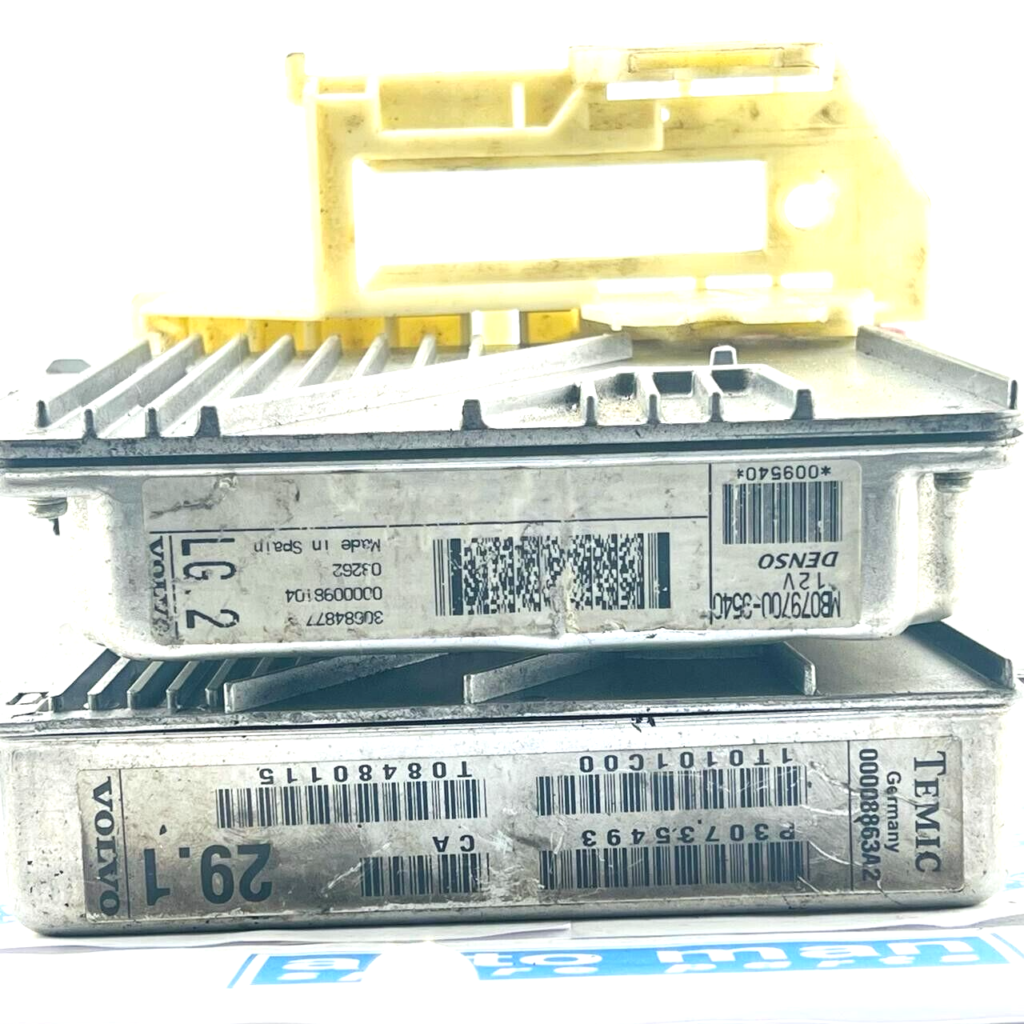 VOLVO ECU MB079700-9540 30684877 -2005 AUTOMATIC XC70 GEARBOX ECU, 00008863A2 - OEM Volvo Transmission Control Module
