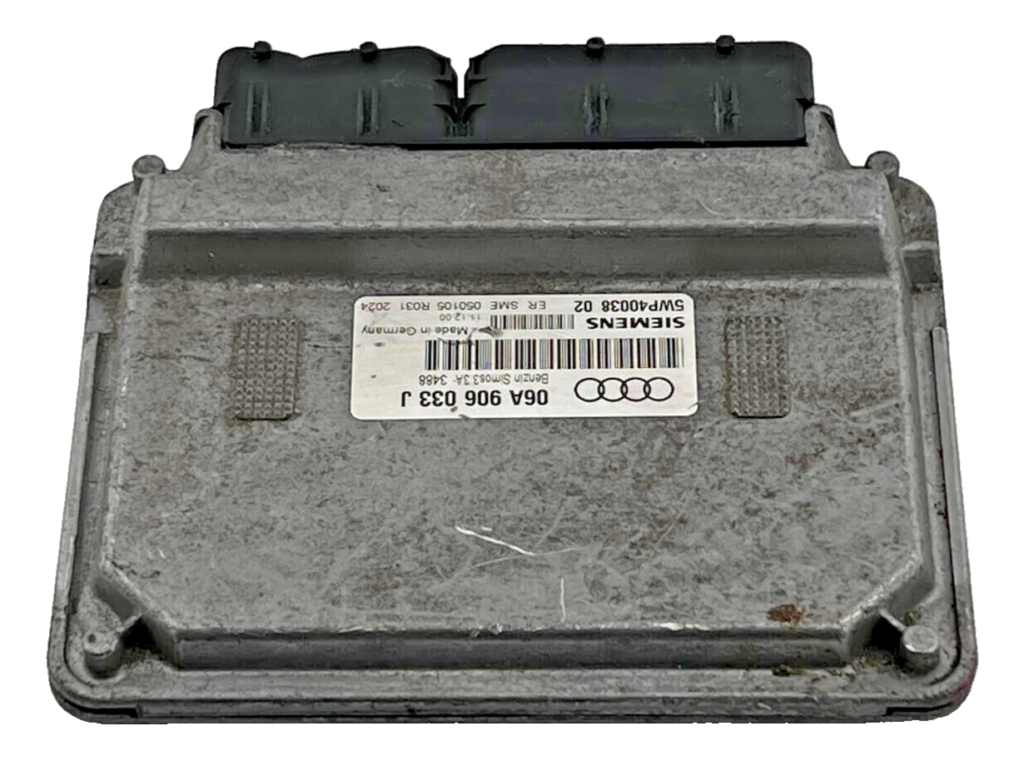 AUDI A3 8L1 VW GOLF / BORA ECU 06A906033J 2001 23325784 5WP40038 - OEM Volkswagen Engine Control Unit