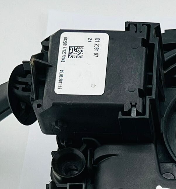BMW E81 E87 E88 E90 Steering OEM 6989566-04 9123031-06 - OEM BMW Steering Control Unit
