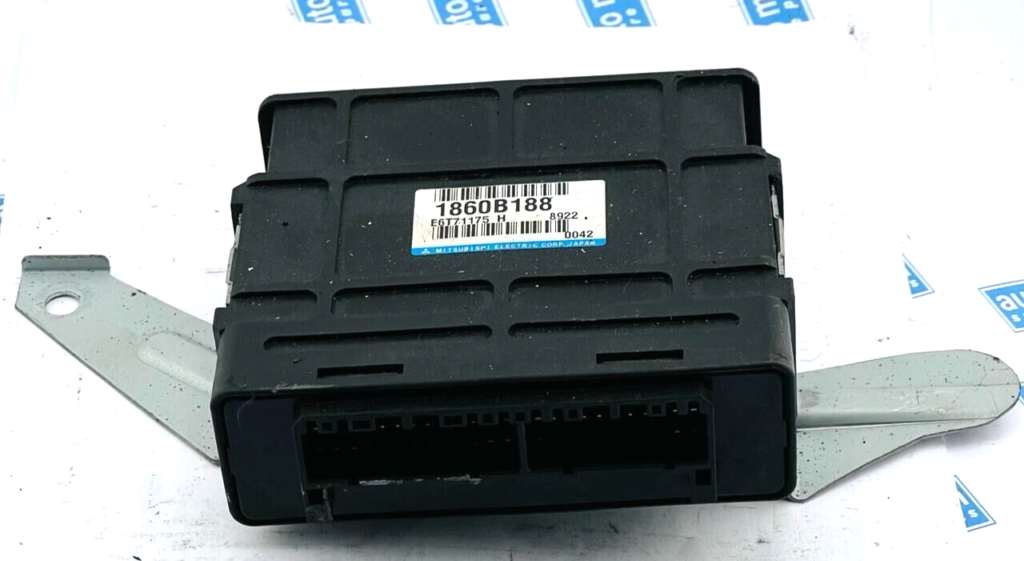 Engine Control Unit / ECU MITSUBISHI eK Wagon 2008 DBA-H82W 1860B188 - OEM Mitsubishi Engine Control Unit
