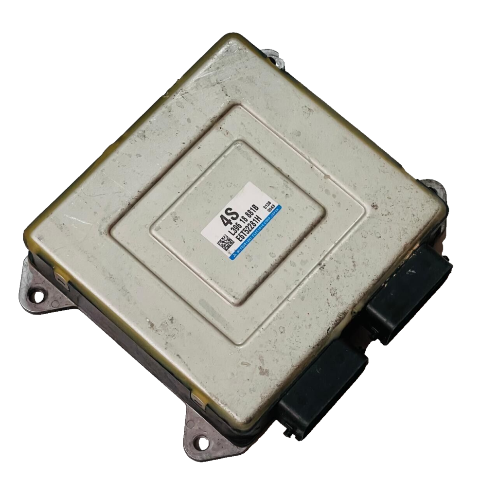 Mazda 3 SRS Engine Control Unit ECU - L39618881B / E6T52281H - OEM Mazda Engine Control Unit