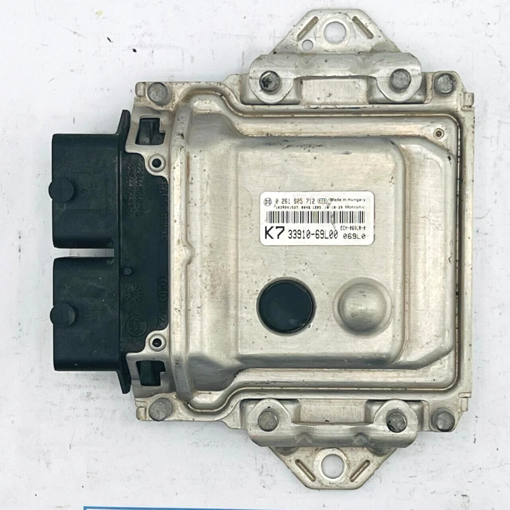 Suzuki Swift Engine Control Module Unit 1.2 Petrol 0261S05712 33910-69L00 2011 - OEM Suzuki Engine Control Unit