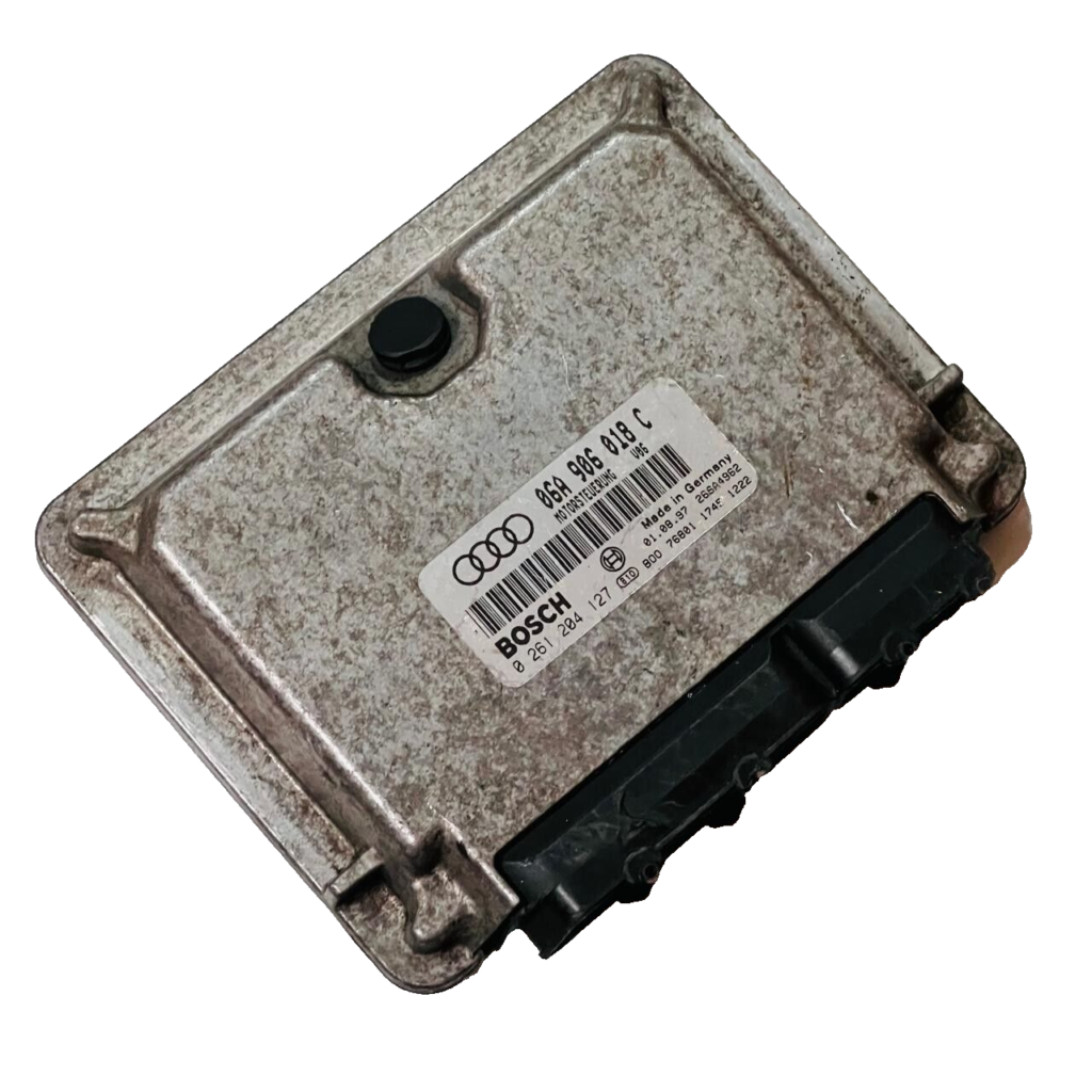Audi A3 S3 8L Engine Control Unit ECU - 06A906018C / 0261204127 - OEM Audi Engine Control Unit