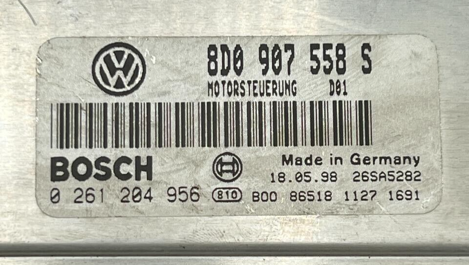 Centralita del motor VW Passat 0261204956 8D0907558S - OEM Volkswagen Engine Control Unit