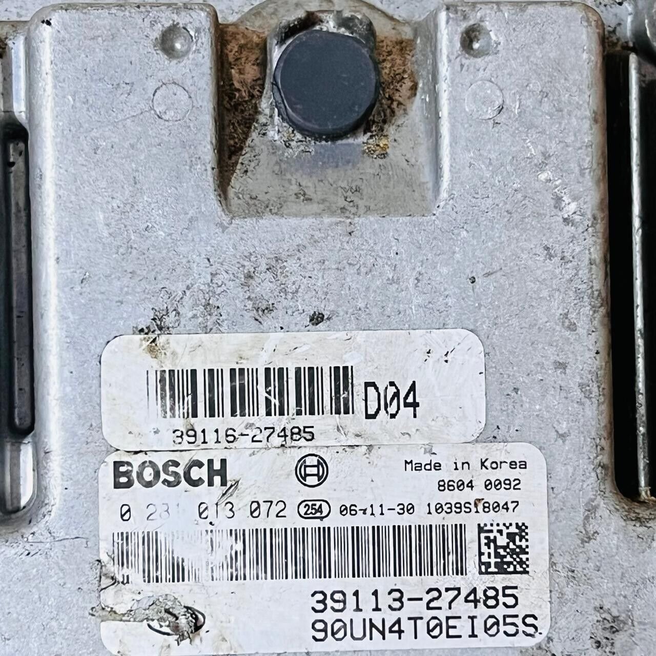 KIA Carens Engine Control Unit ECU - 39116-27485 / 39113-27485 / 0281013072 - OEM Kia Engine Control Unit