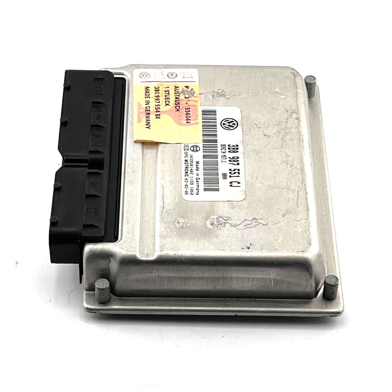 ECU Engine Control Unit VW Passat 2.8 3B0907551CJ 02612067466 - OEM Volkswagen Engine Control Unit