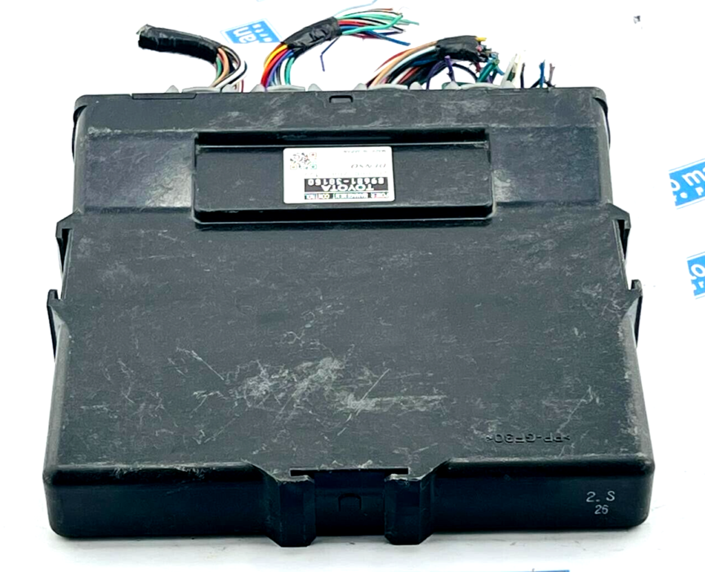 TOYOTA Crown 2014 DAA-AWS210 Control Unit 8968130150 - OEM Toyota Control Module