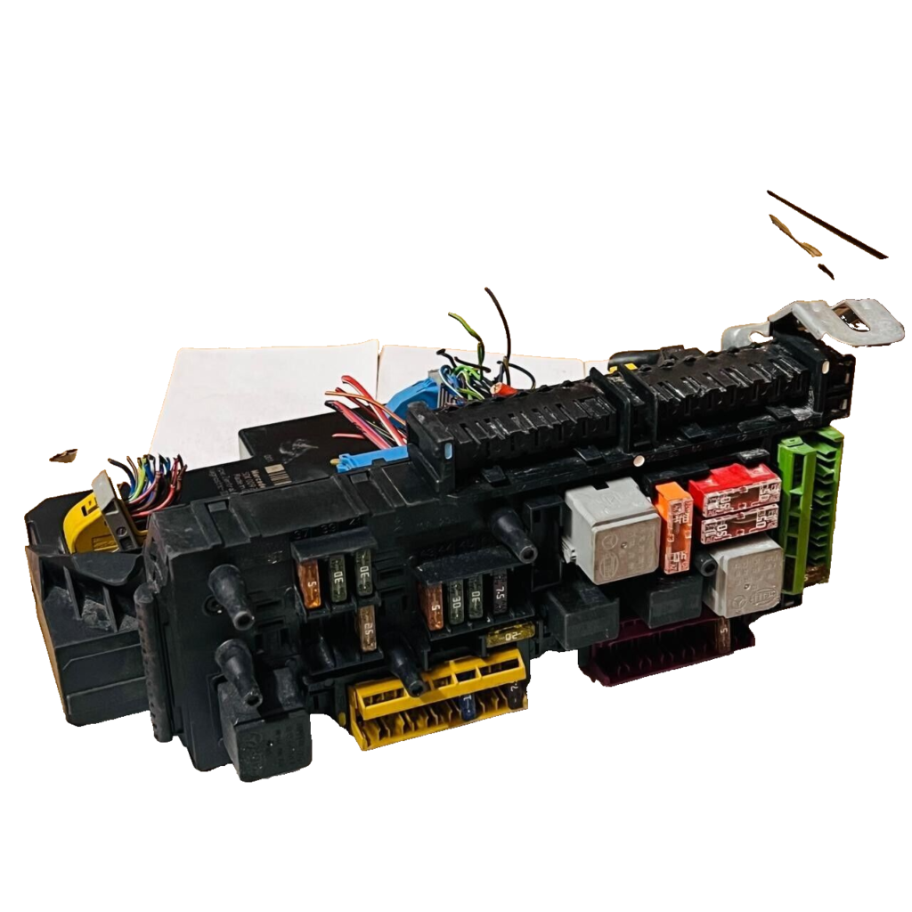 2012-14 Mercedes-Benz W204 Fuse Relay Box - 2049060105 / 2049019602 / 2129024301 - OEM Mercedes-Benz Fuse and Relay Box