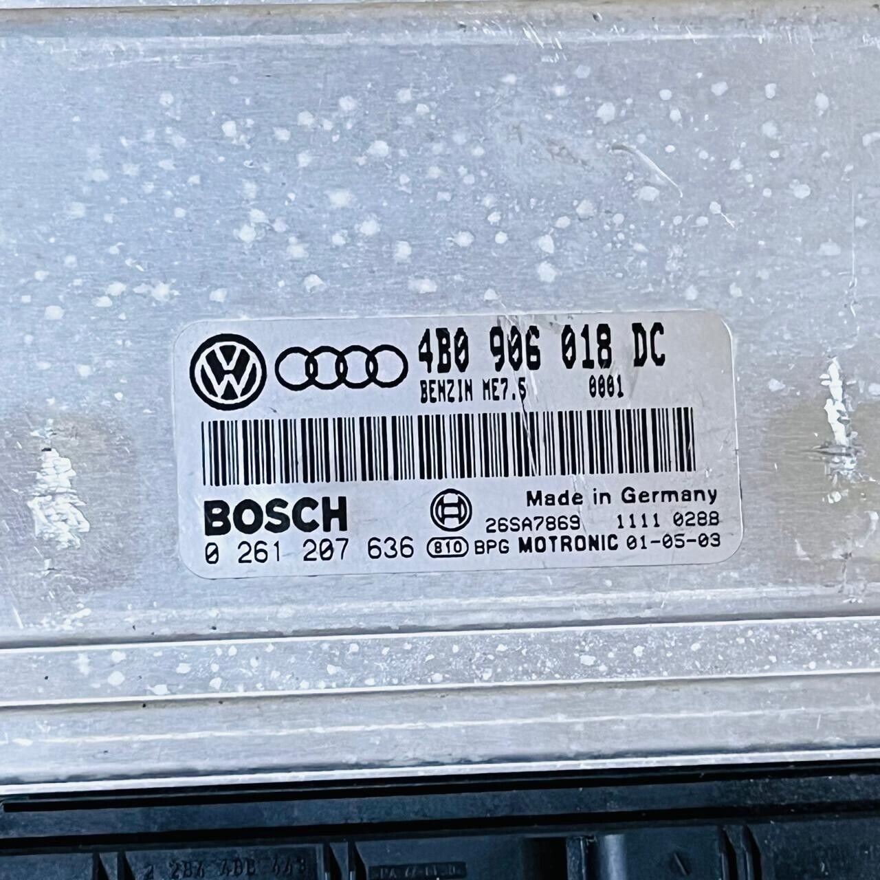 Audi DB159 Engine Control Unit ECU - 4B0906018DC / 0261207636 - OEM Audi Engine Control Unit