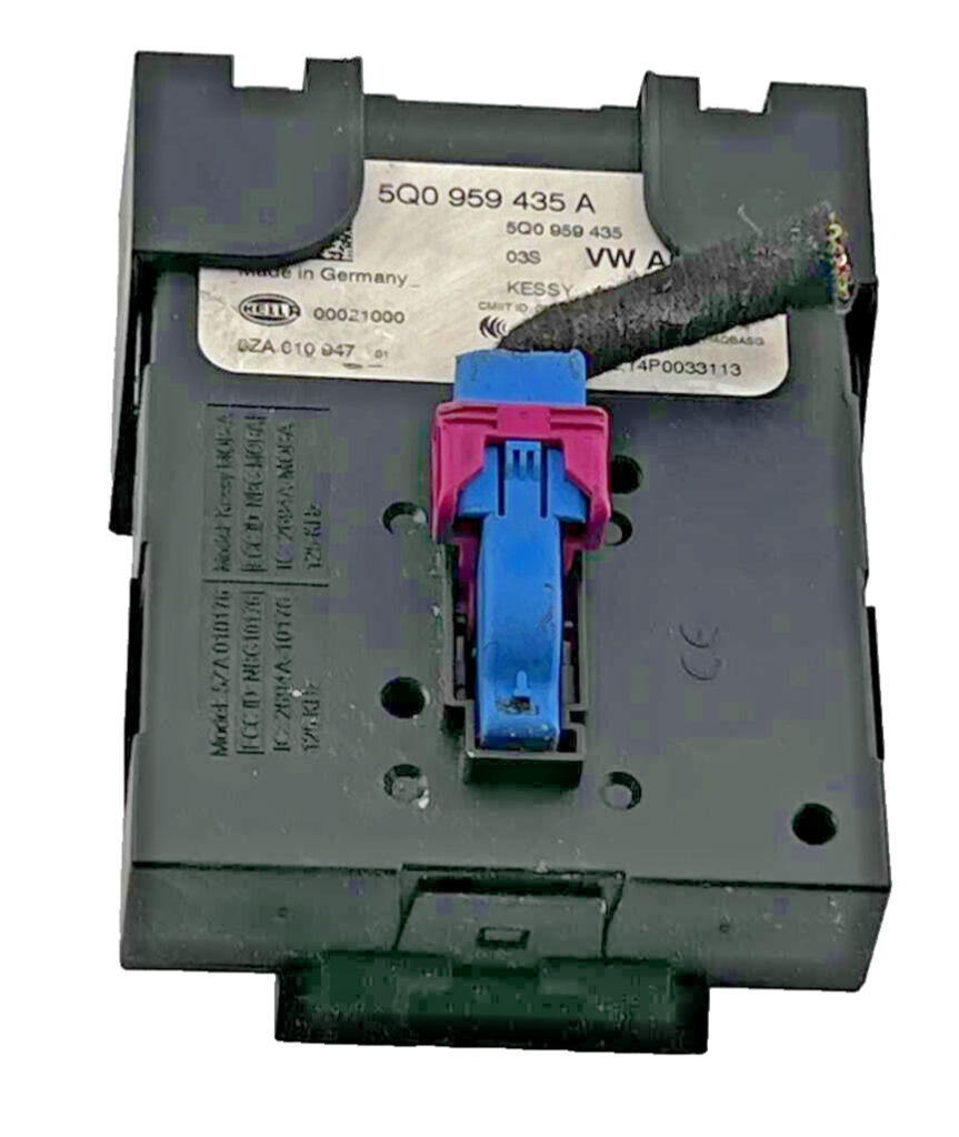 AUDI A3 Sportback 8V 1.4 TFSI Keyless Entry ECU Control Unit 5Q0959435A 2016 - OEM Audi Keyless Entry Control Module