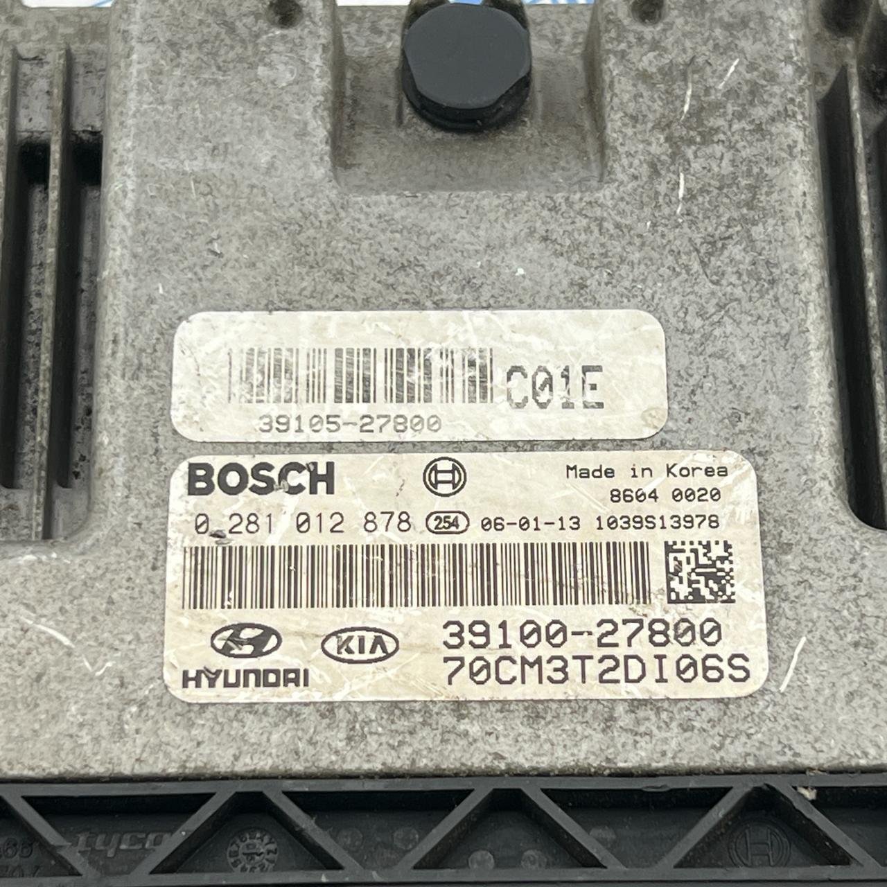 ECU Switchboard Engine Hyundai Santa Fe 2.2 0 281 012 878 028101287 39100278008 - OEM Hyundai Engine Control Unit