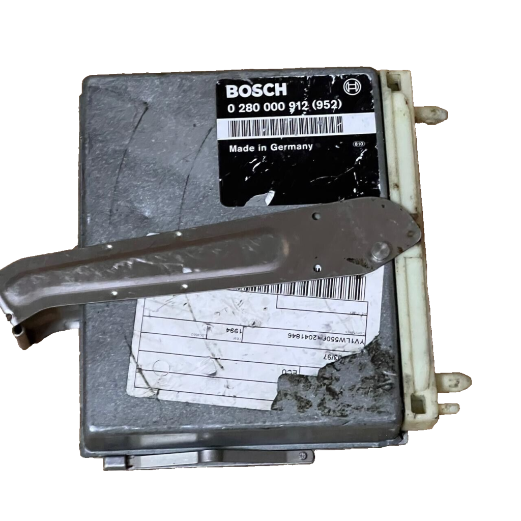 93-95 Volvo 850 Engine Control Unit ECU 0280000912 Module 207-7a4 - OEM Volvo Engine Control Unit