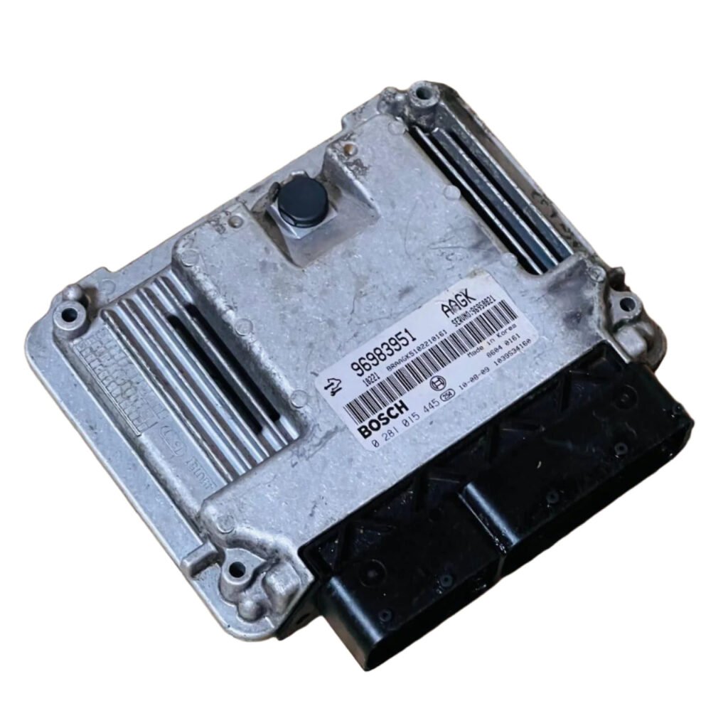 Chevrolet Cruze Engine Control Unit ECU 96983951 0281015445 - OEM Chevrolet Engine Control Unit