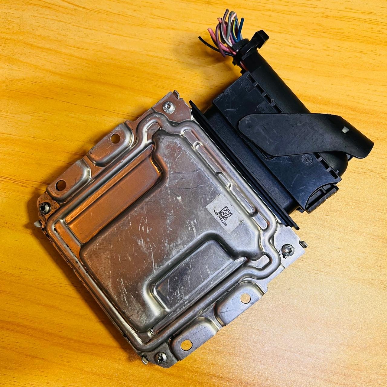 A0009009109 Mercedes Benz GLE W166 AdBlue Control Module A0009019603 0281033029 - OEM Mercedes-Benz NOx Sensor Control Module