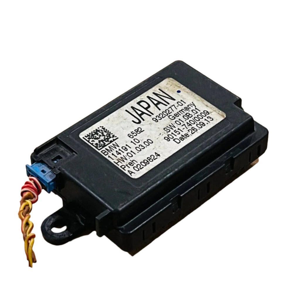 BMW 3 Series 2013 LDA-3D20 Control Unit 932027701 - OEM BMW Control Module