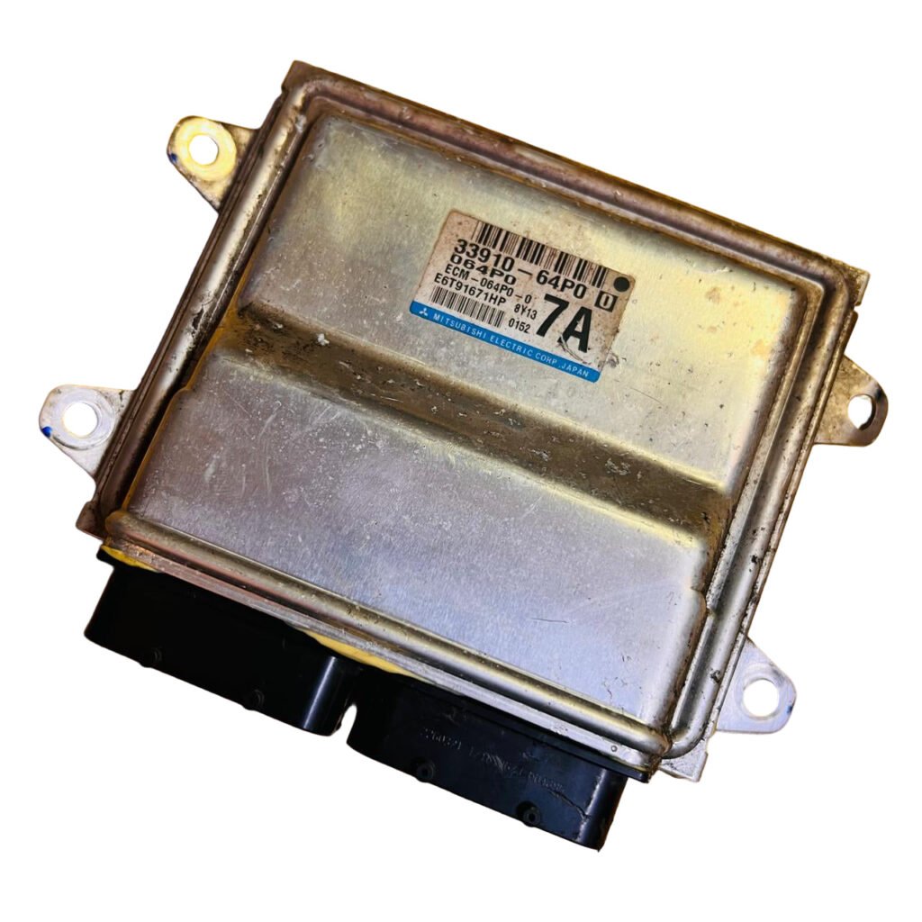 E6T91671HP Engine Control Unit ECU Mitsubishi 3391064P00 - OEM Mitsubishi Engine Control Unit