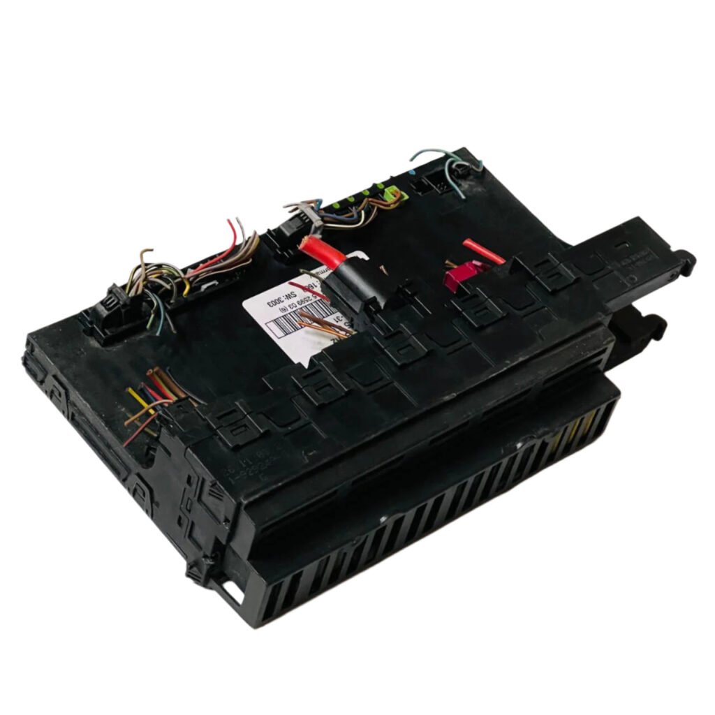 2008 Mercedes W211 E220 CDI Comfort control unit central electric 2115453501 / 5DK008047-3 - OEM Mercedes-Benz Fuse and Relay Box