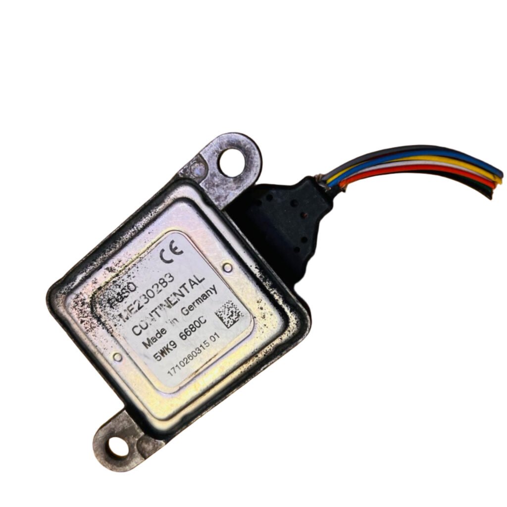 ME230283 Fuso NOx Sensor 5WK96680C Genuine Mitsubishi Fuso Emission Control Sensor - OEM Mitsubishi NOx Sensor Control Module