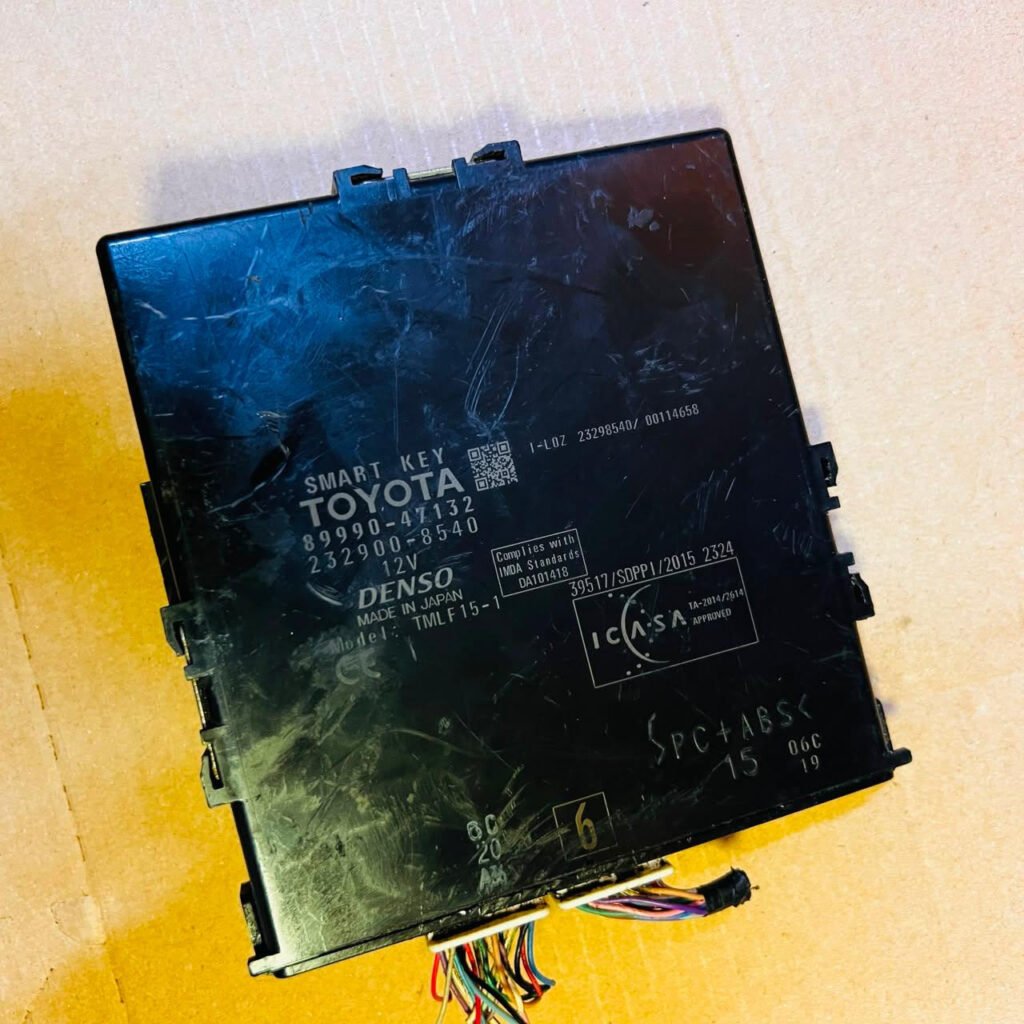 89990-47132 Toyota Prius IV Smart Key Control Module ECU 232900-8540 Genuine OEM - OEM Toyota Keyless Entry Control Module