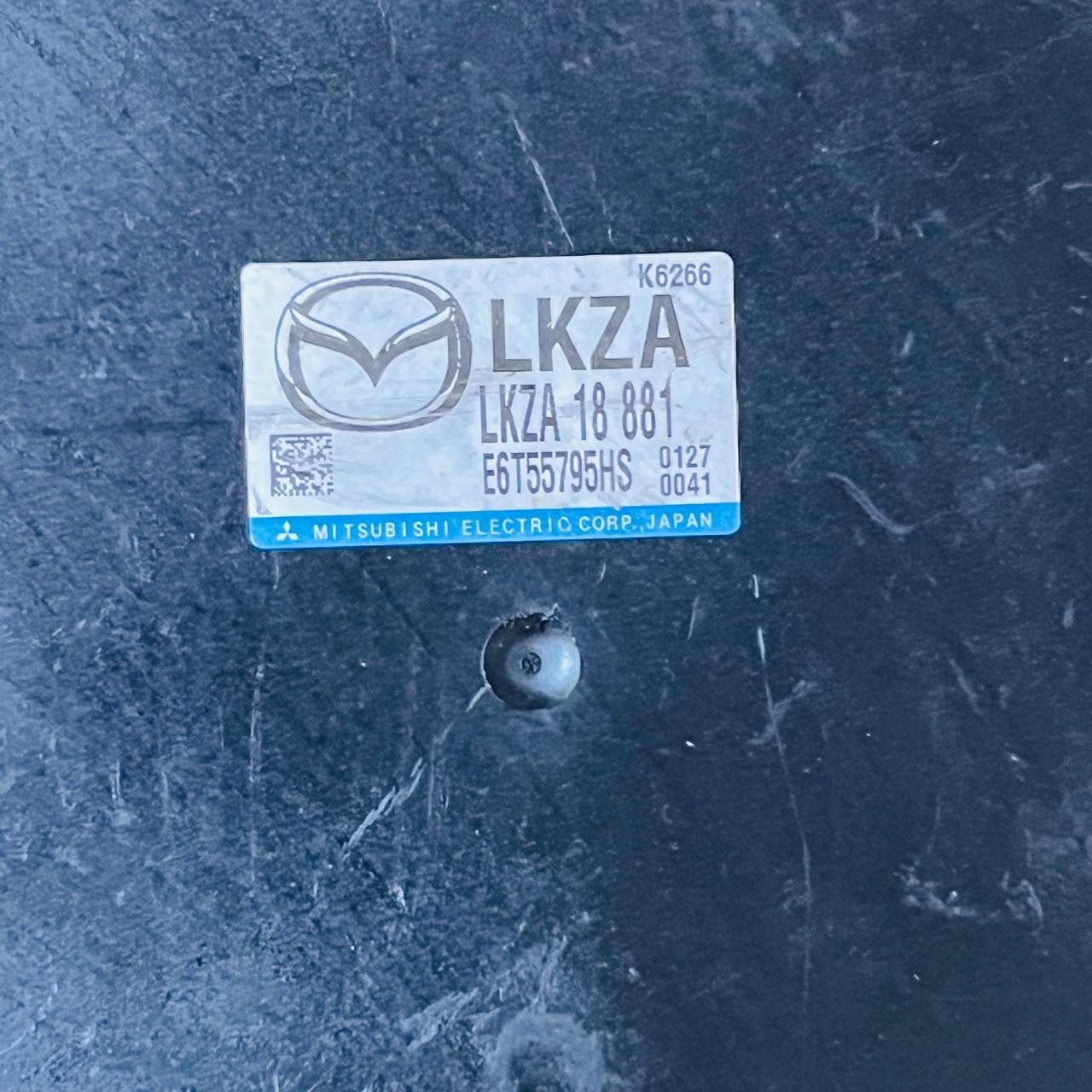 MAZDA CX7 ECU ECU ENGINE CONTROL UNIT LKZA18881 E6T55795HS - OEM Mazda Engine Control Unit