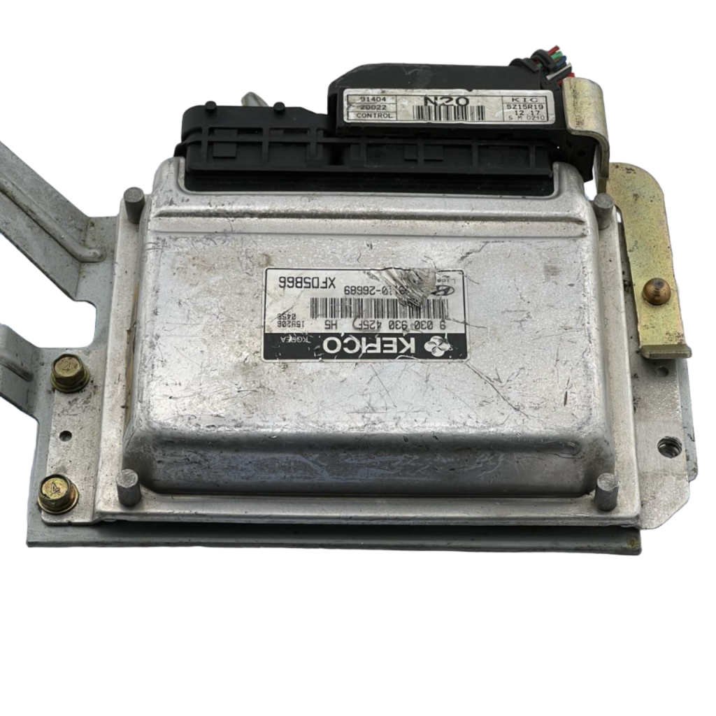 Computers Engine HYUNDAI Elantra XD 2006 39110-26689 / 9030930425F , 3911026689 - OEM Hyundai Engine Control Unit