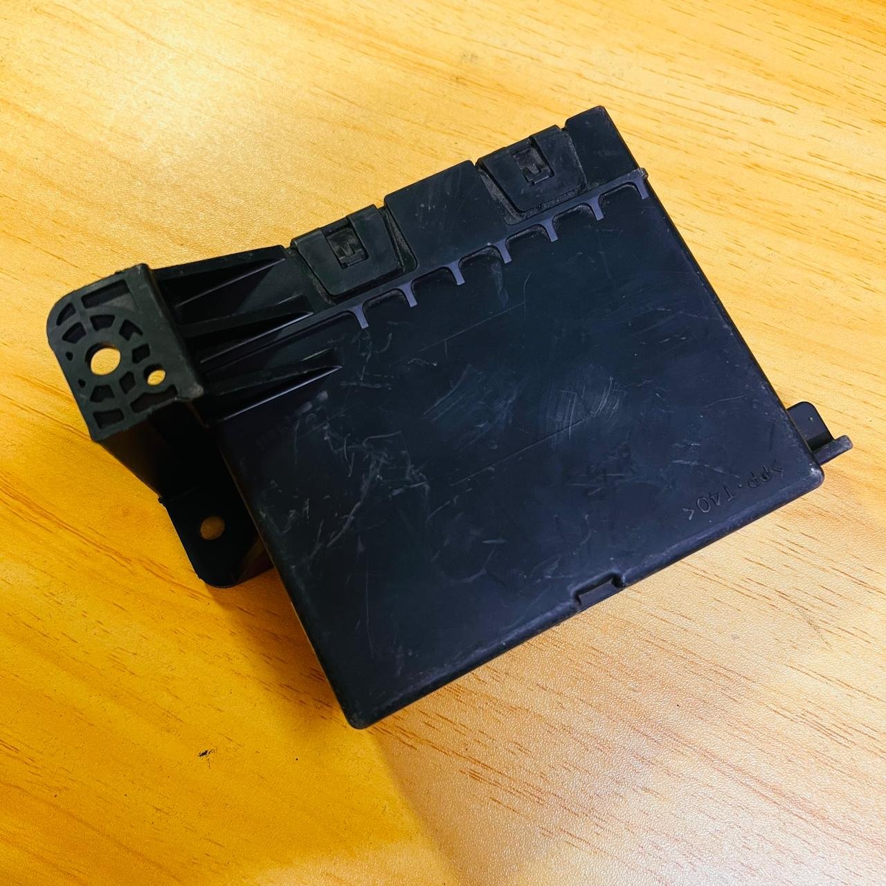 88650-12D20 Toyota 8865012D20 Amplifier Assy Air Conditioner 177600-5073 - OEM Toyota Audio Amplifier