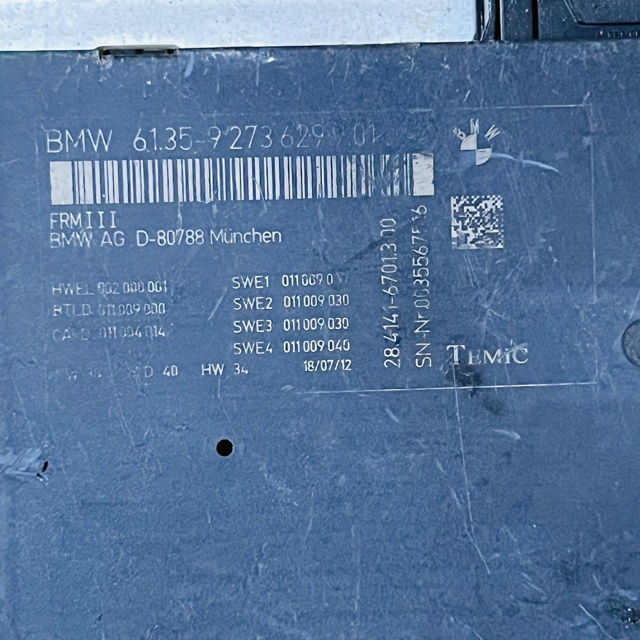 11-16 BMW F01 F02 F07 F10 FRM3 Footwell Body Light Control Module 9273629 OEM - OEM BMW Engine Control Unit