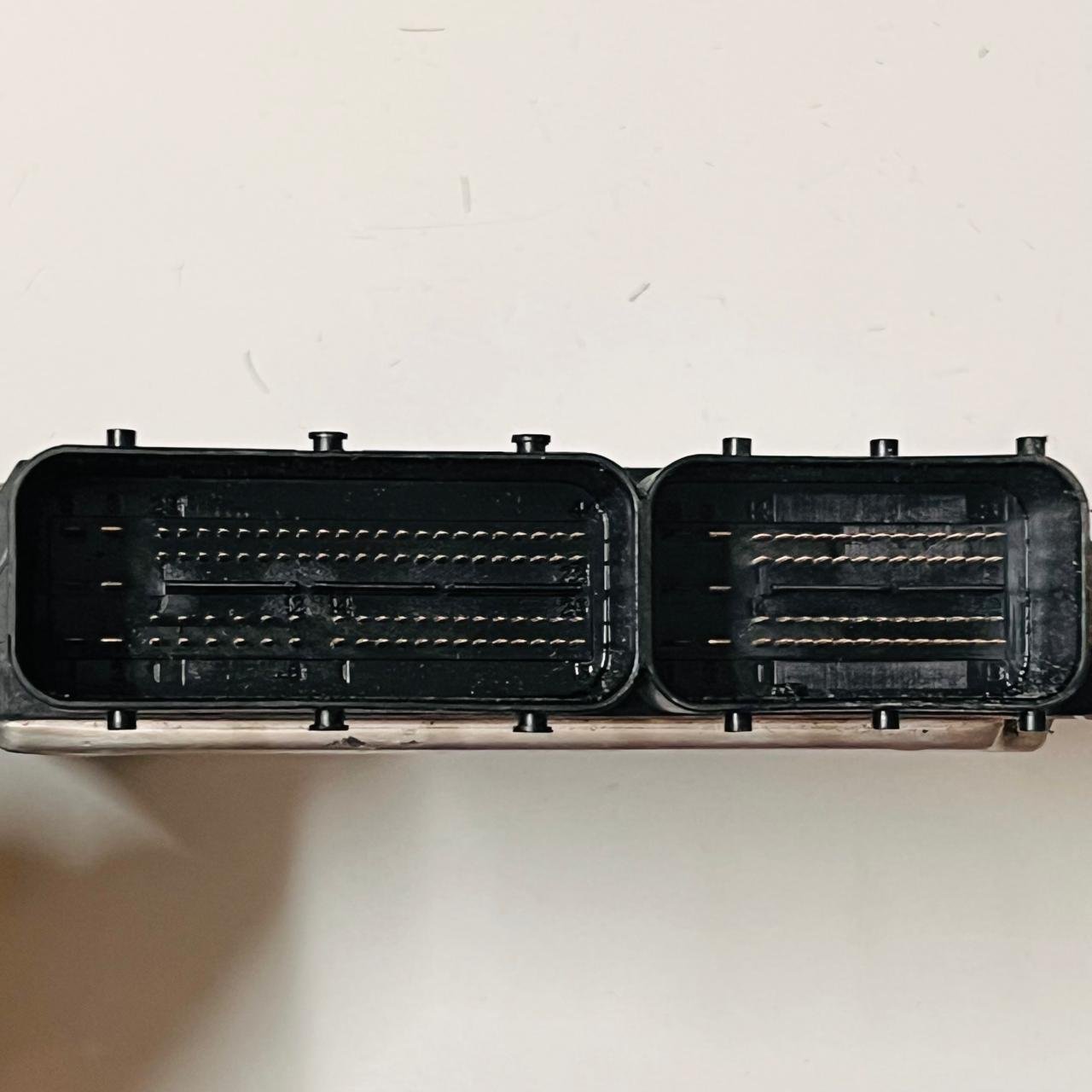 BMW E87 E90 120i 320i N46 ECU Engine Control Unit 0261208582 DME 7552176 01 - OEM BMW Engine Control Unit